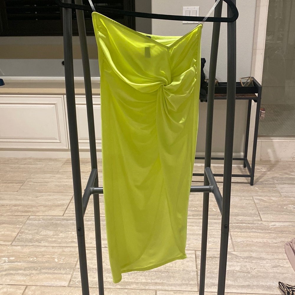 Like green fashion nova skirt